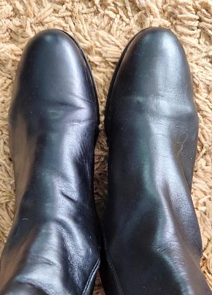 Полусапоги черного цвета. кожа+замша 39о