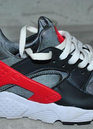 Nike кроссовки 36 размер