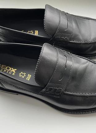 Чоловічі лофери geox