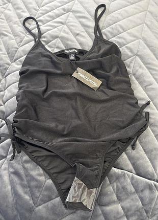 Купальник цільний