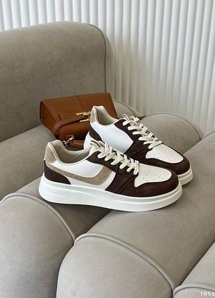 Кроссовки женские в самых тончайших цветах