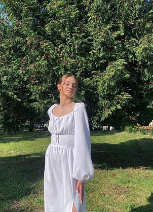 Сукня з рукавами