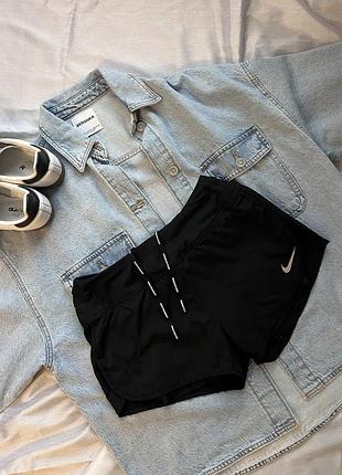 Женские черные спортивные шорты nike оригинал