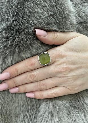 Серебряное кольцо с улекситом 925 проба
