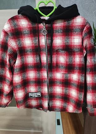 Рубашка на девочку.