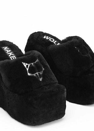 Босоніжки/тапки naked wolfe