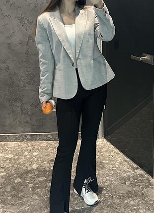 Сірий піджак zara basic