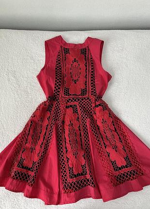 Платье женское красное