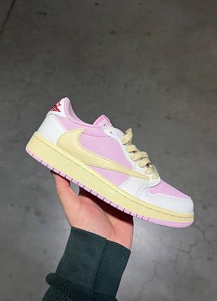Женские кроссовки nike air jordan 1 low travis scott pink джордан розового цвета