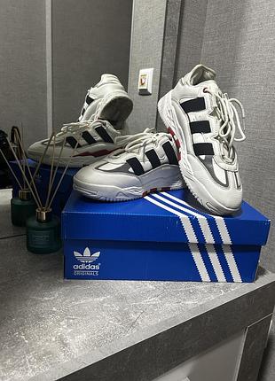 🔥кросівки чоловічі дуже стильні від бренду adidas ❤️🫶