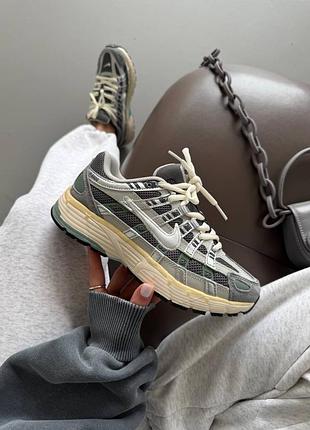 Blk p-6000
Martens WMNS AUDRICK 8-EYE BOOT