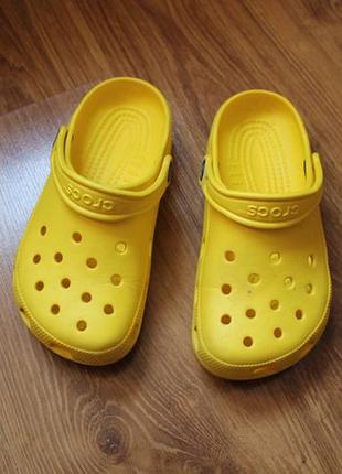 Унісекс тапочки шльопанці сланці босоніжки сабо crocs j2