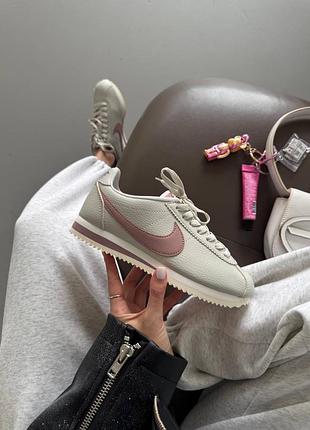 Кросівки nike cortez