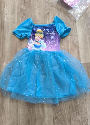 Платье от disney