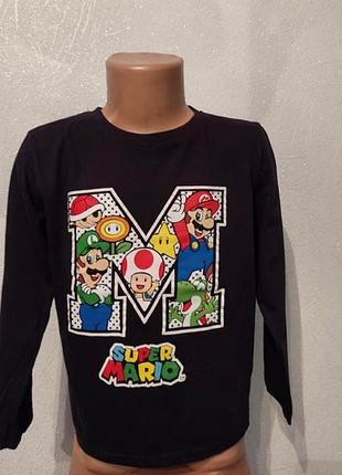 Черный лонгслив марио
