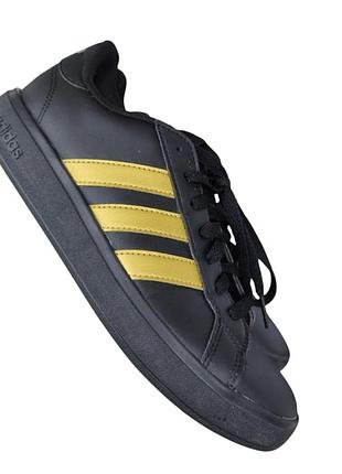 Черные кроссовки grandcourt base 2.02 фото