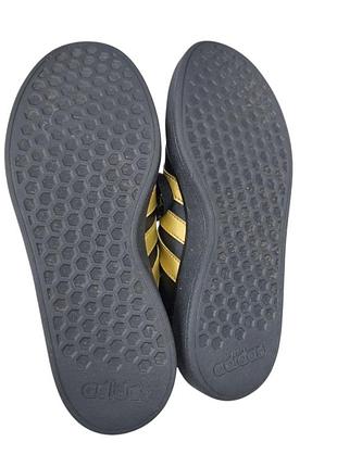 Черные кроссовки grandcourt base 2.04 фото