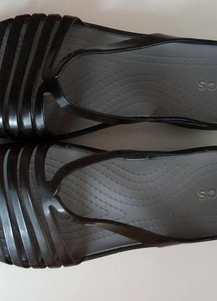 Кроксы шлепанцы crocs новые из ночевки