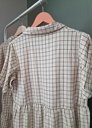 Легкое свободное платье в клетку с льном в составе
34/36 38/40 primark9 фото