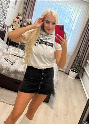 Футболка спортивная с капюшоном