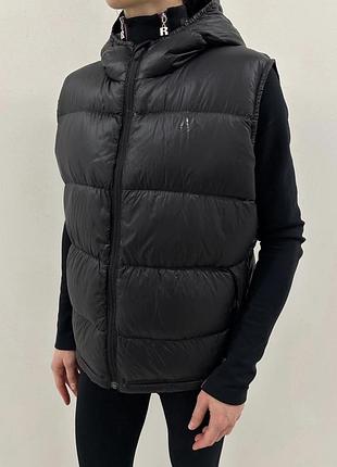 Nike acg пуховая жилетка женская черная с капюшоном