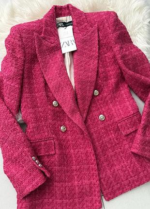 Твидовый малиновый пиджак,жакет