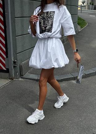 Широкая футболка оверсайз с принтом хлопок