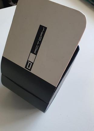 Dfactory годинник 2