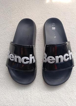 Шлепанцы женские