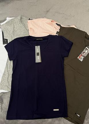 Футболка базова h&b