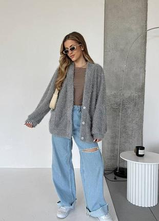 Жіночий кардиган пухнастик на гудзиках з довгими рукавами