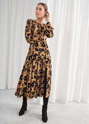 Бомбезна літня сукня від & other stories s