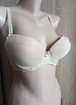 Бюстгальтер пуш ап, має дефект