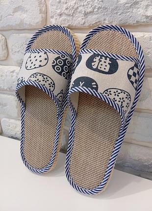 Летние легкие женские тапочки