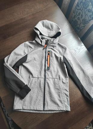 Куртка ветровка весенняя soft shell