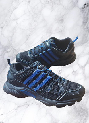 Кроссовки Adidas olive b37367 black women