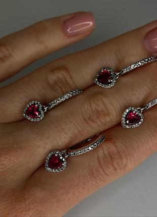 Серьги красное сердце