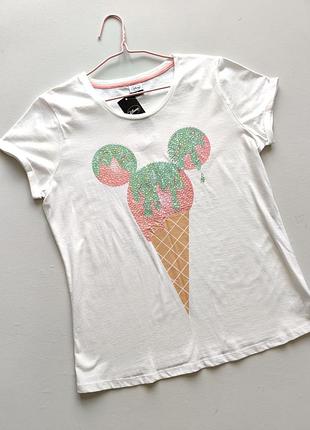 Нова футболка disney