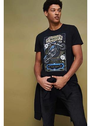 Футболка , оригінал.розмір l.,m. нова.с принтом.