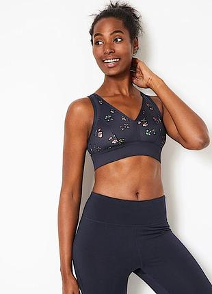 Стильний спортивний топ розміру m