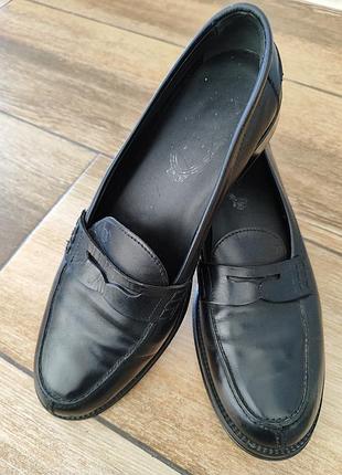 Лоферы кожаные 39.5 размер tod's