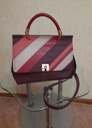 Красивая бордовая сумка портфель саквояж1 фото