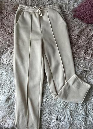 Штанці / спортивного крою