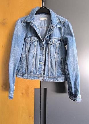 Куртка классическая джинсовая