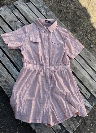 Комбинезон с шортами