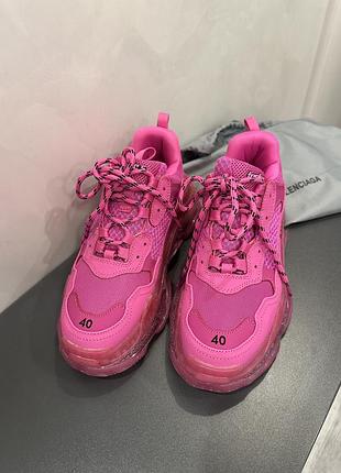 Женские кроссовки balenciaga triple s clear sole neon pink