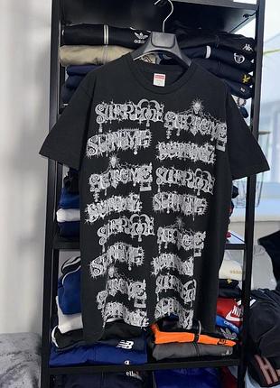 Футболка supreme