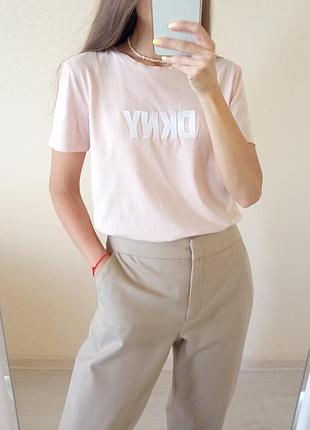 Футболка dkny
