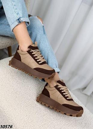 Замшевые кроссовки6 фото