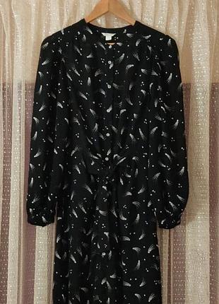 Натуральный вискозный халат
платье, накидка с принтом - салюты